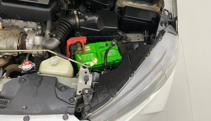 2018 Honda WR-V 1.5L I-DTEC S MT, Diesel, Manual, 51,943 km, Left headlight - Clamp has minor damage