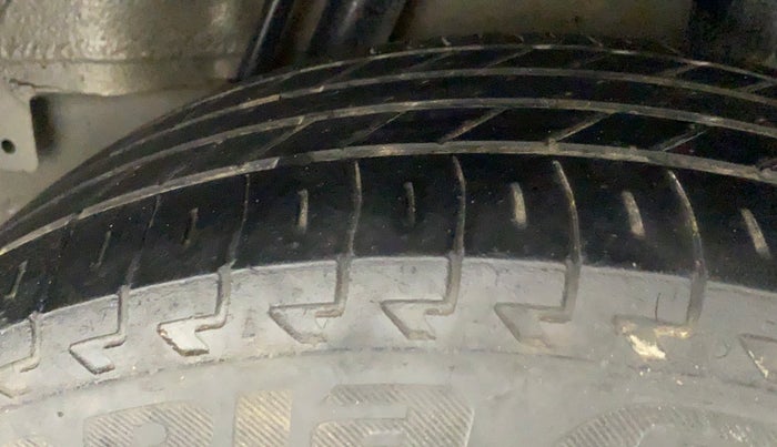 2018 Honda WR-V 1.5L I-DTEC S MT, Diesel, Manual, 51,943 km, Left Rear Tyre Tread