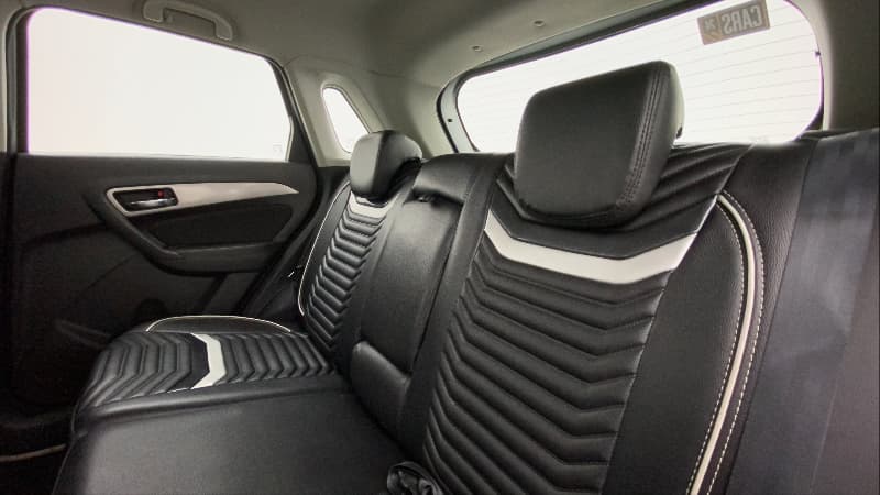 2017 Maruti Vitara Brezza ZDI PLUS, Diesel, Manual, 69,301 km, Right Side Rear Door Cabin