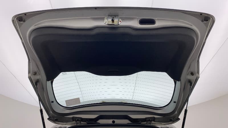 2017 Maruti Vitara Brezza ZDI PLUS, Diesel, Manual, 69,301 km, Boot Door Open