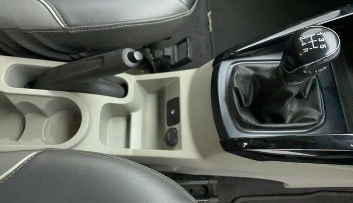 2015 Ford Ecosport 1.5 TREND TI VCT, Petrol, Manual, 61,572 km, Gear Lever