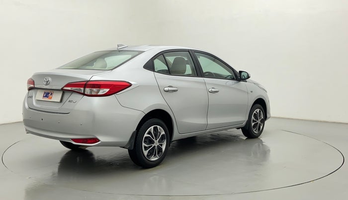 2018 Toyota YARIS J MT, Petrol, Manual, 16,251 km, Right Back Diagonal