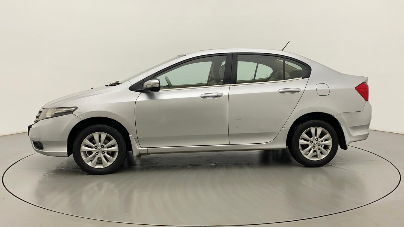 2013 Honda City 1.5L I-VTEC V MT SUNROOF, Petrol, Manual, 1,24,330 km, Left Side