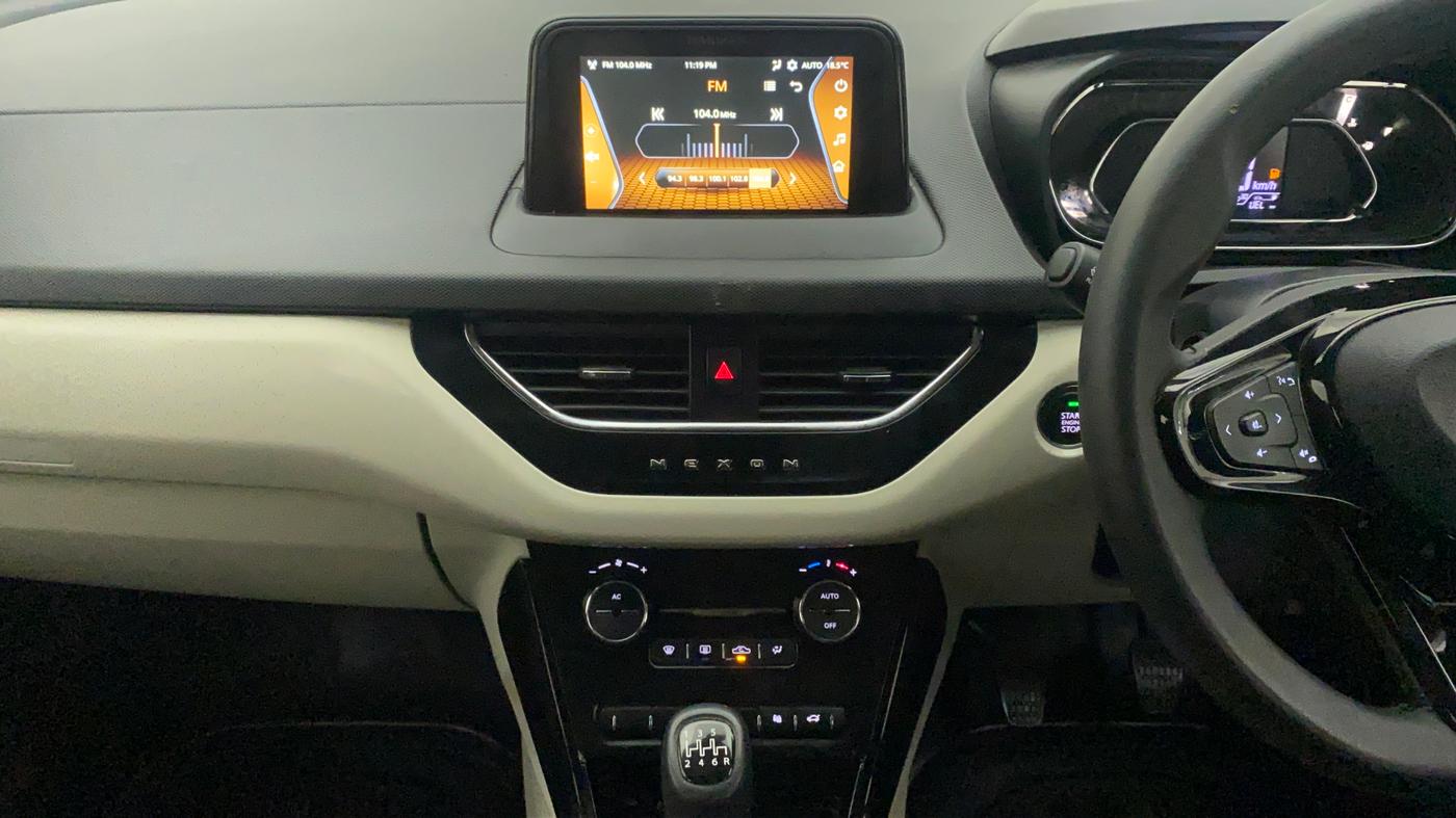 2021 Tata NEXON XZ PLUS PETROL, Petrol, Manual, 20,056 km, Air Conditioner