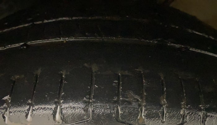 2016 Volkswagen Ameo HIGHLINE DSG 1.5 DIESEL , Diesel, Automatic, 99,263 km, Left Front Tyre Tread