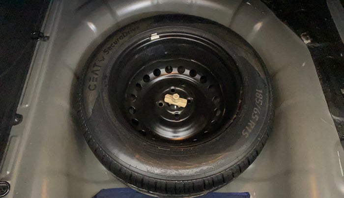 2017 Hyundai Verna 1.6 VTVT SX O, Petrol, Manual, 64,229 km, Spare Tyre