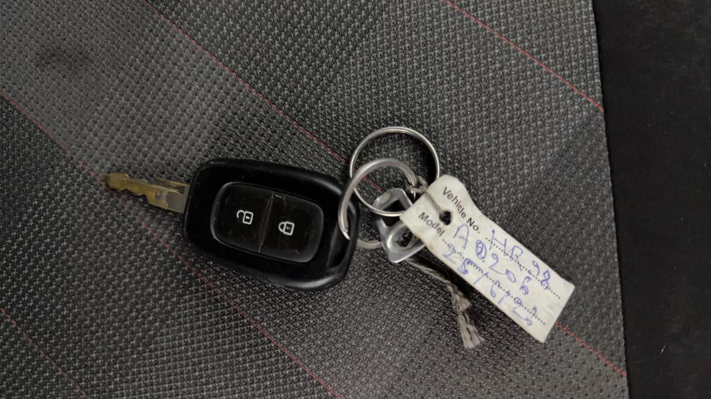 2021 Renault Kwid RXT 1.0 (O), Petrol, Manual, 57,905 km, Key Close Up
