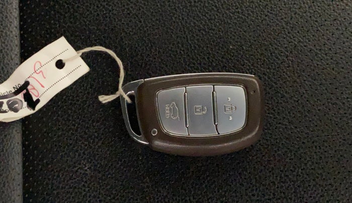 2018 Hyundai Creta SX (O) 1.6 PETROL, Petrol, Manual, 39,859 km, Key Close Up