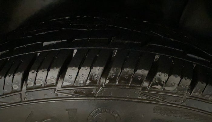 2018 Hyundai Creta SX (O) 1.6 PETROL, Petrol, Manual, 39,859 km, Left Rear Tyre Tread