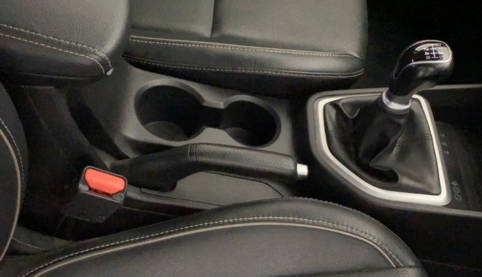 2018 Hyundai Creta SX (O) 1.6 PETROL, Petrol, Manual, 39,859 km, Gear Lever