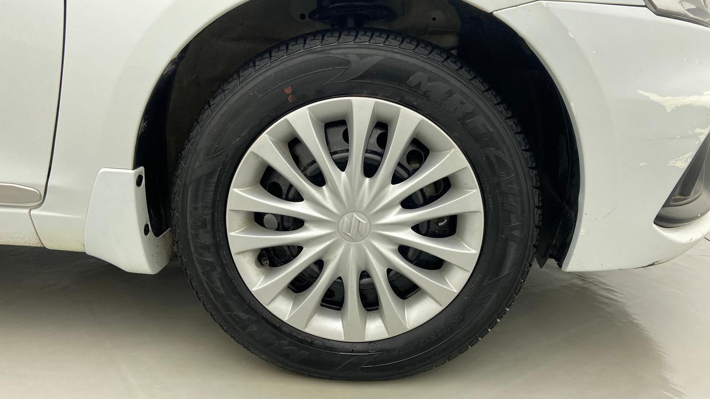 2020 Maruti Ciaz 1.5 SIGMA SHVS, Petrol, Manual, 18,313 km, Right Front Wheel