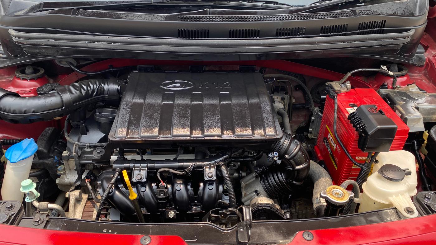 2019 Hyundai Grand i10 SPORTZ 1.2 KAPPA VTVT DUAL TONE, Petrol, Manual, 19,833 km, Engine View