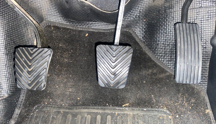 2018 Hyundai Creta E PLUS 1.6 PETROL, Petrol, Manual, 24,163 km, Pedals