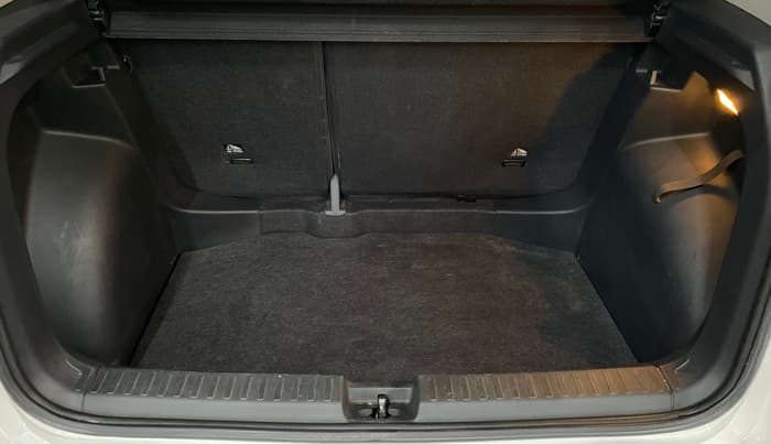 2022 Skoda KUSHAQ AMBITION 1.0L TSI MT, Petrol, Manual, 65,634 km, Boot Inside