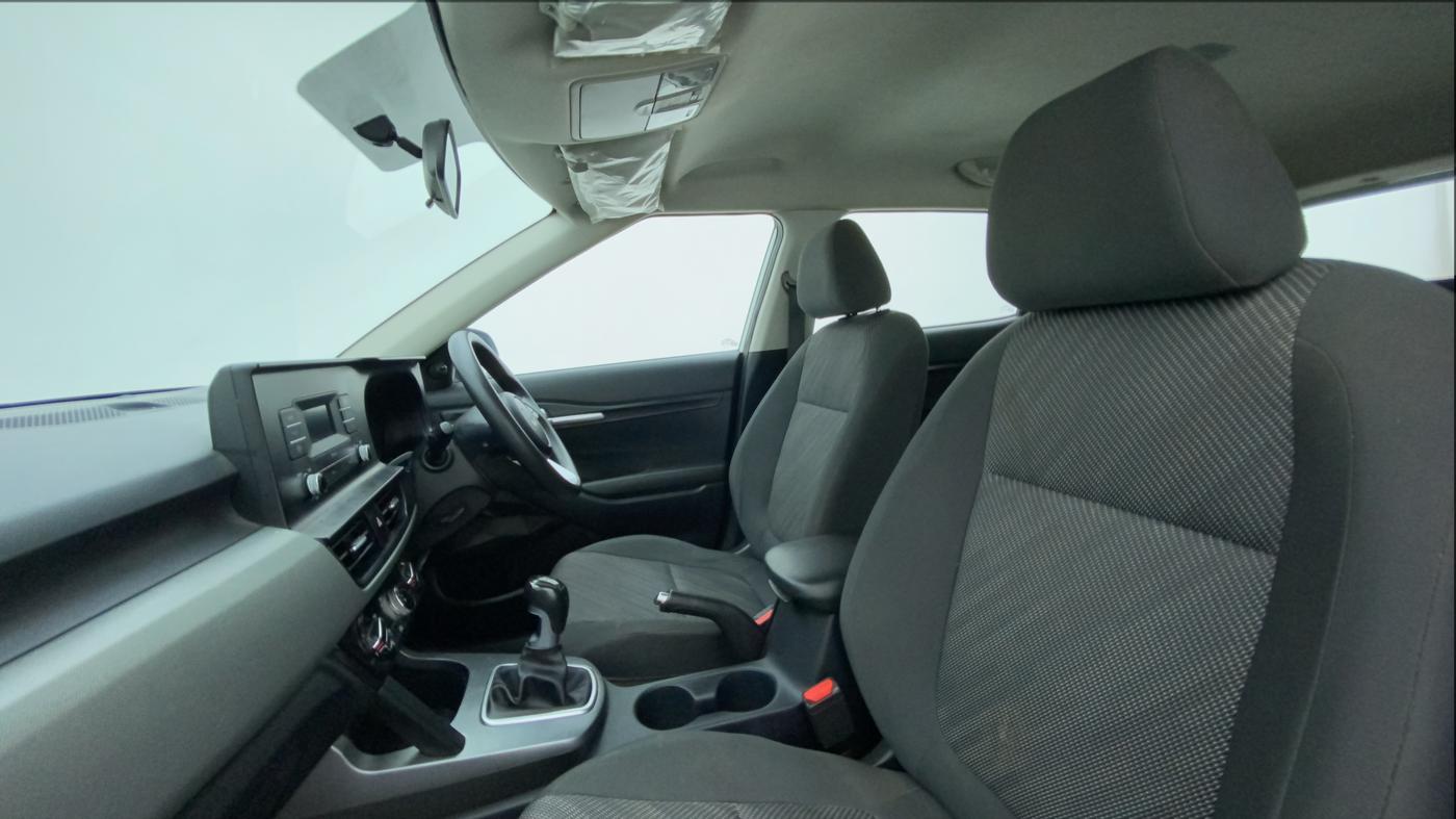 2022 KIA SELTOS HTE 1.5 DIESEL, Diesel, Manual, 37,961 km, Right Side Front Door Cabin