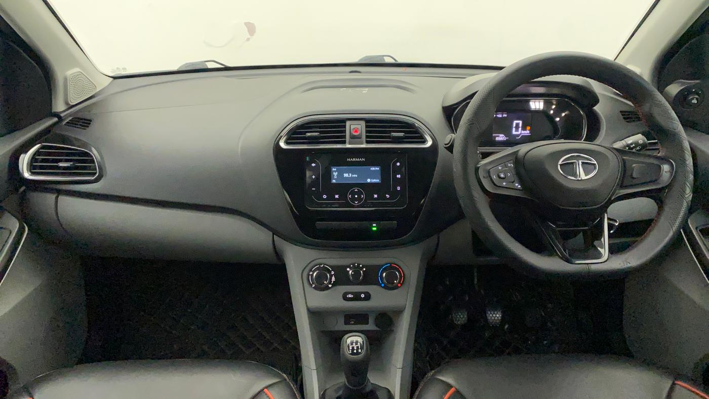 2022 Tata Tiago XT CNG, CNG, Manual, 15,656 km, Dashboard