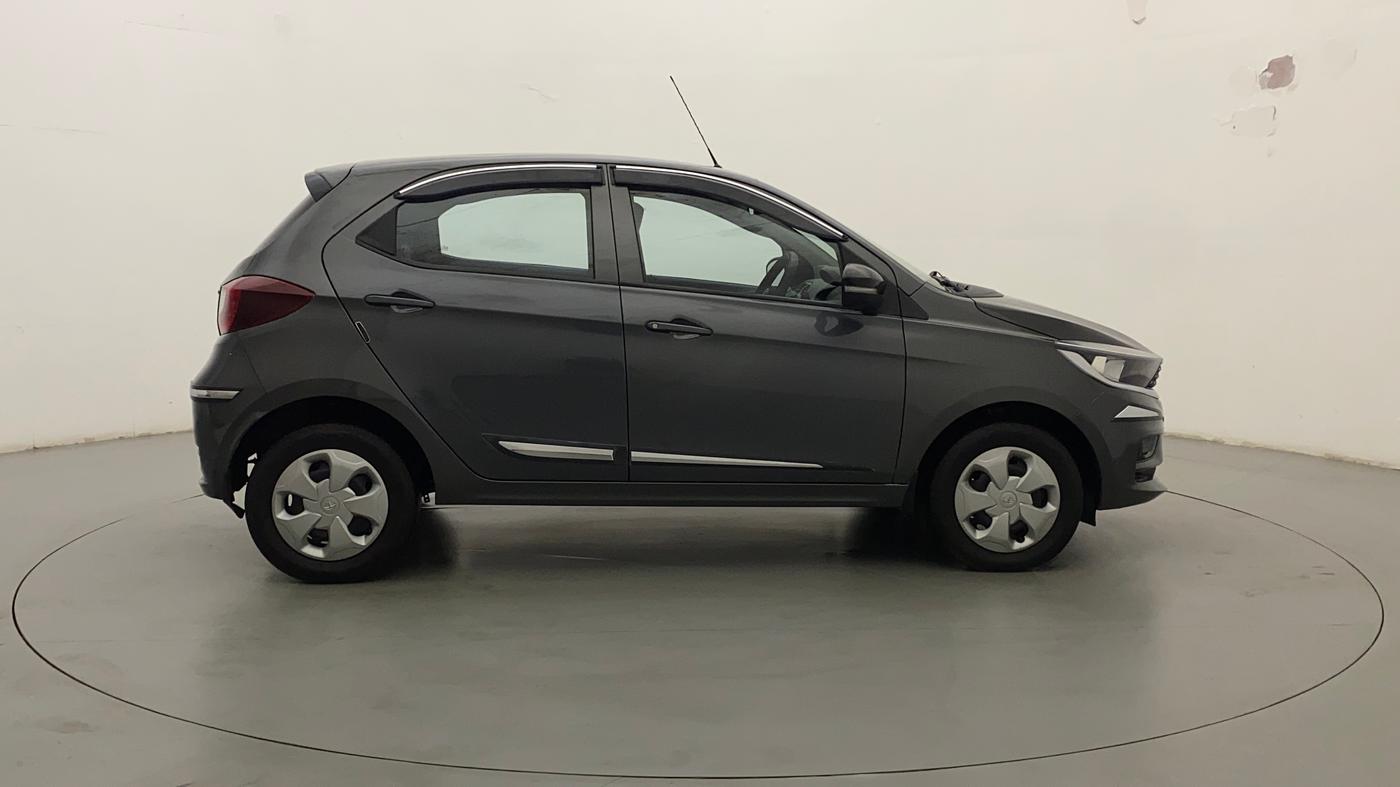 2022 Tata Tiago XT CNG, CNG, Manual, 15,656 km, Right Side