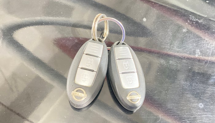 2022 Nissan MAGNITE XV PREMIUM, Petrol, Manual, 10,015 km, Key Close Up