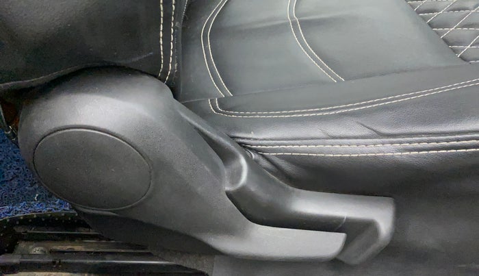 2022 Maruti IGNIS SIGMA 1.2, Petrol, Manual, 51,918 km, Driver Side Adjustment Panel
