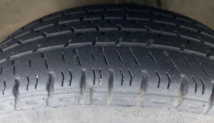 2015 Maruti Alto K10 VXI AMT, Petrol, Automatic, 55,844 km, Left Front Tyre Tread