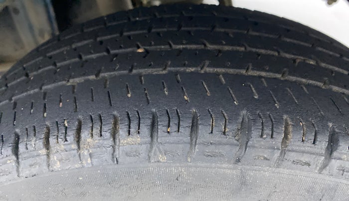 2015 Maruti Alto K10 VXI AMT, Petrol, Automatic, 55,844 km, Left Rear Tyre Tread