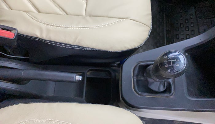 2021 Maruti New Wagon-R VXI 1.0, CNG, Manual, 72,366 km, Gear Lever