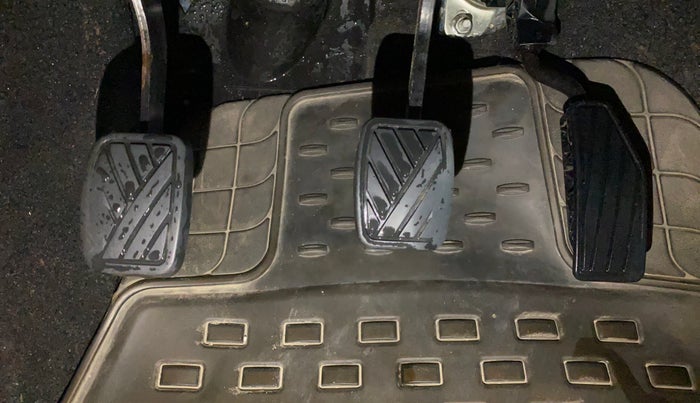 2021 Maruti New Wagon-R VXI 1.0, CNG, Manual, 72,366 km, Pedals