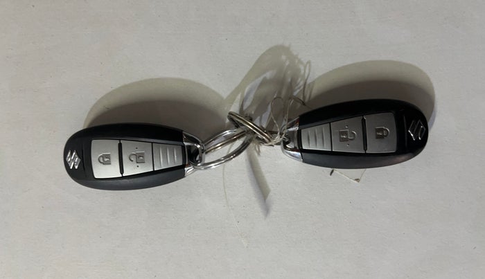 2018 Maruti Baleno ALPHA PETROL 1.2, Petrol, Manual, 63,358 km, Key Close Up