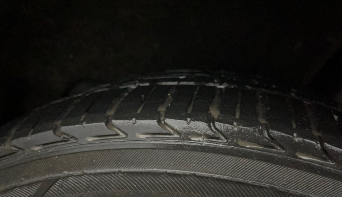 2018 Maruti Baleno ALPHA PETROL 1.2, Petrol, Manual, 63,358 km, Left Rear Tyre Tread