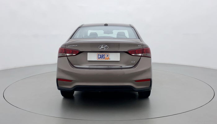 2017 Hyundai Verna 1.6 VTVT SX, Petrol, Manual, 61,844 km, Back/Rear