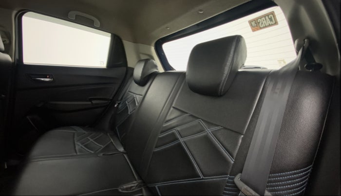 2018 Maruti Swift ZXI AMT, Petrol, Automatic, 1,06,419 km, Right Side Rear Door Cabin