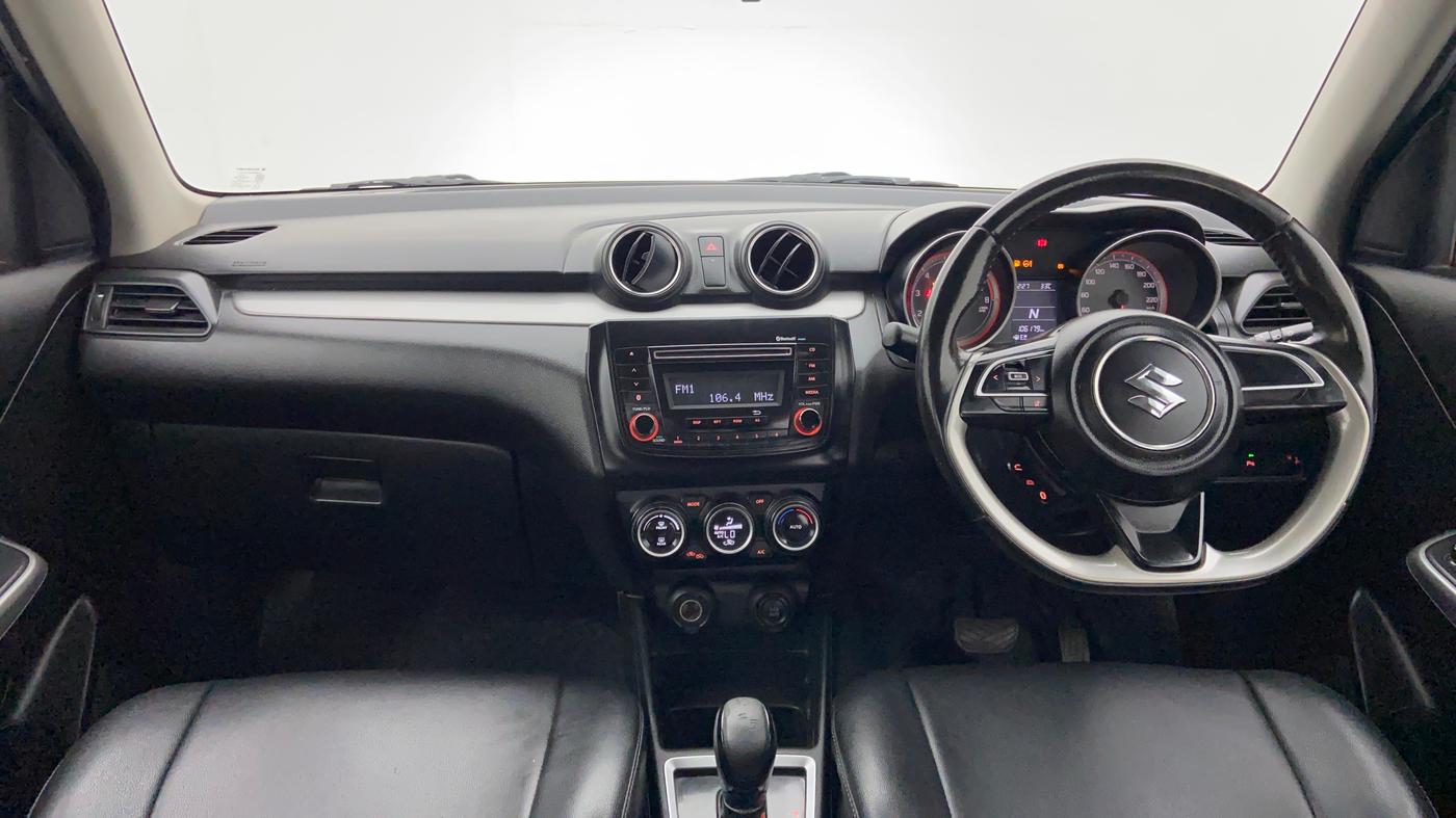 2018 Maruti Swift ZXI AMT, Petrol, Automatic, 1,06,419 km, Dashboard