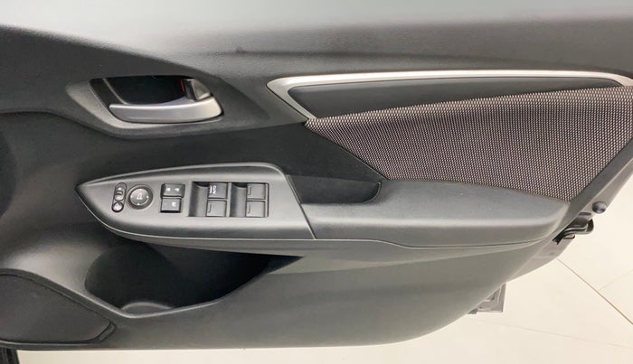 2018 Honda WR-V 1.5L I-DTEC VX MT, Diesel, Manual, 48,595 km, Driver Side Door Panels Control