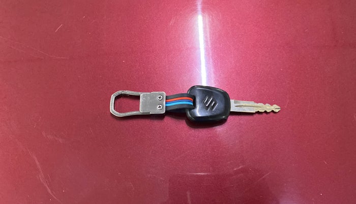 2016 Maruti Alto K10 VXI, Petrol, Manual, 74,169 km, Key Close Up