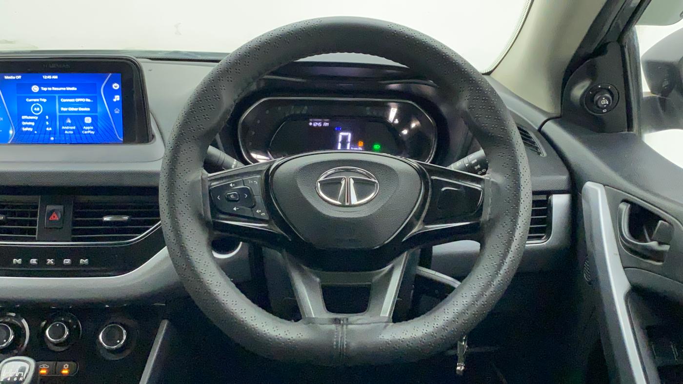 2022 Tata NEXON XM PLUS SUNROOF PETROL, Petrol, Manual, 22,732 km, Steering Wheel Close Up