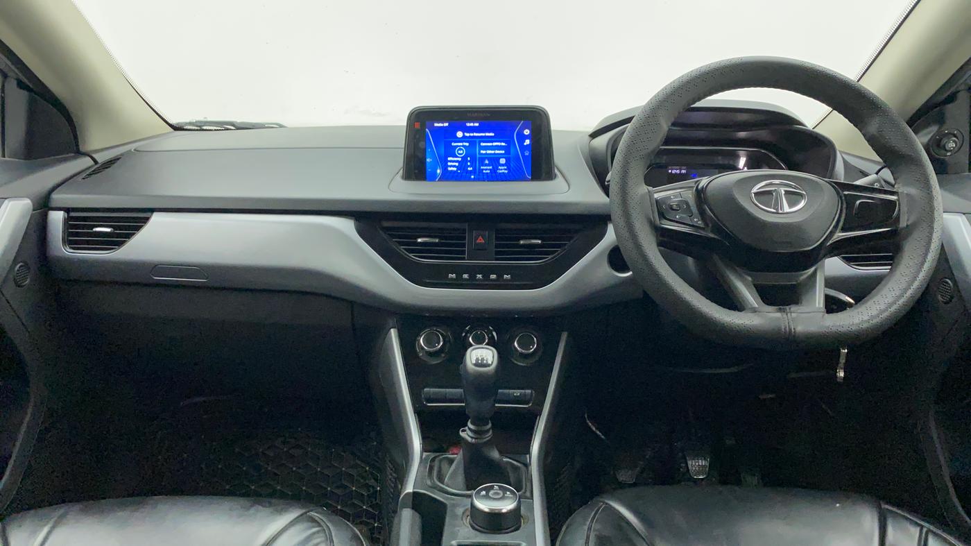 2022 Tata NEXON XM PLUS SUNROOF PETROL, Petrol, Manual, 22,732 km, Dashboard