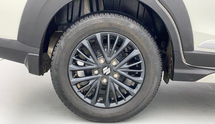 2022 Maruti XL6 ZETA MT, Petrol, Manual, 27,084 km, Right Rear Wheel