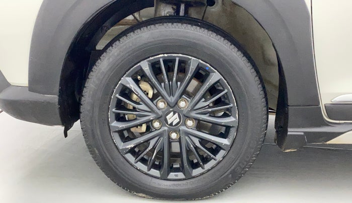 2022 Maruti XL6 ZETA MT, Petrol, Manual, 27,084 km, Left Front Wheel
