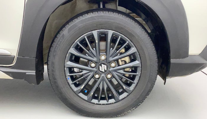 2022 Maruti XL6 ZETA MT, Petrol, Manual, 27,084 km, Right Front Wheel