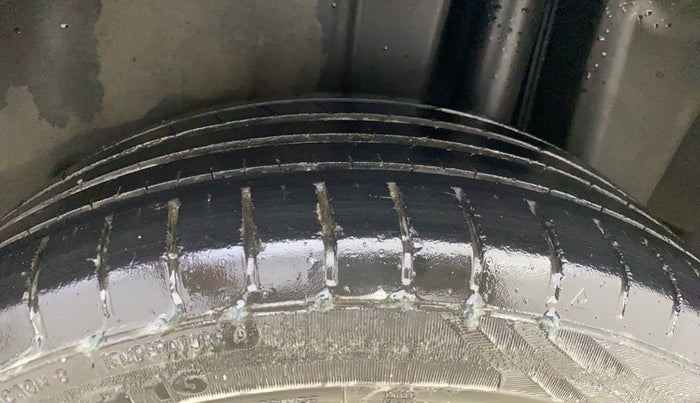 2018 Maruti Ciaz ALPHA  AT 1.4  PETROL, Petrol, Automatic, 77,764 km, Left Rear Tyre Tread