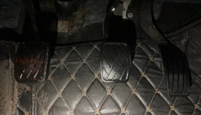 2021 Maruti Vitara Brezza ZXI, Petrol, Manual, 68,625 km, Pedals