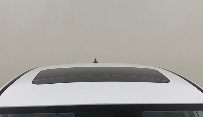 2025 Hyundai Verna SX (O) 1.5 TURBO PETROL DCT, Petrol, Automatic, 6,235 km, Moonroof/ Sunroof