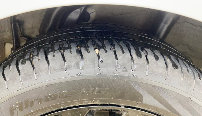 2025 Hyundai Verna SX (O) 1.5 TURBO PETROL DCT, Petrol, Automatic, 6,235 km, Left Rear Tyre Tread