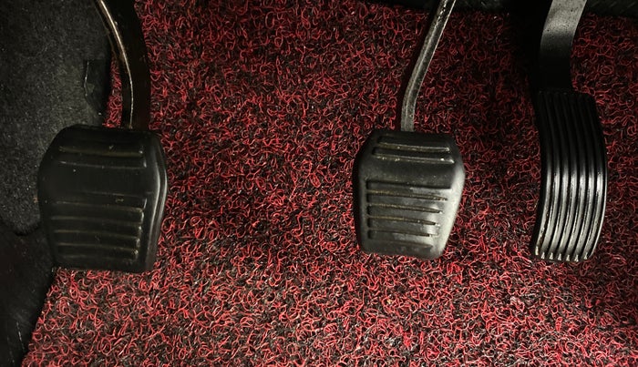 2022 Mahindra BOLERO NEO N 4, Diesel, Manual, 52,041 km, Pedals