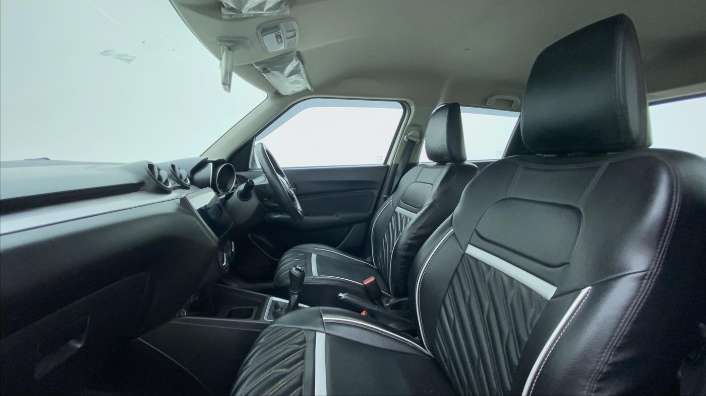 2021 Maruti Swift VXI D, Petrol, Manual, 42,298 km, Right Side Front Door Cabin