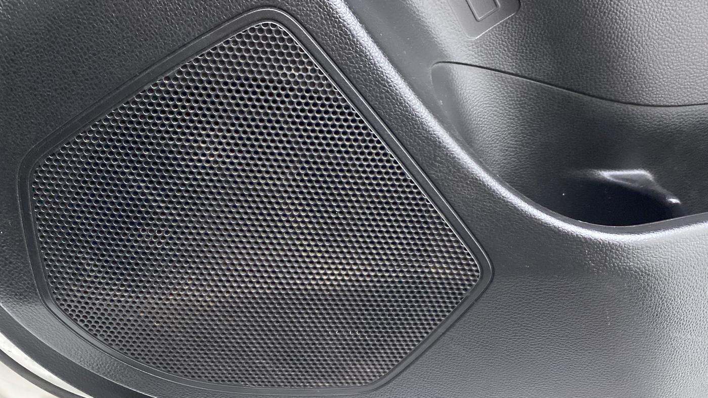2021 Maruti Swift VXI D, Petrol, Manual, 42,298 km, Speaker