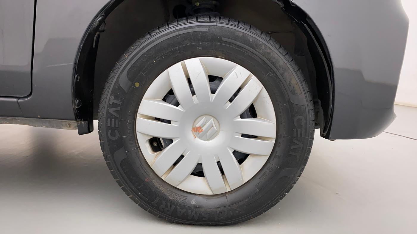 2020 Maruti Alto LXI, Petrol, Manual, 30,292 km, Right Front Wheel