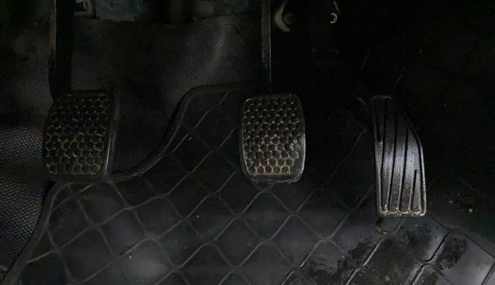 2020 Maruti Alto LXI, Petrol, Manual, 30,292 km, Pedals