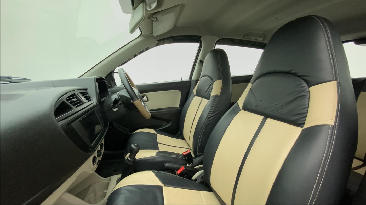 2020 Maruti Alto LXI, Petrol, Manual, 30,292 km, Right Side Front Door Cabin