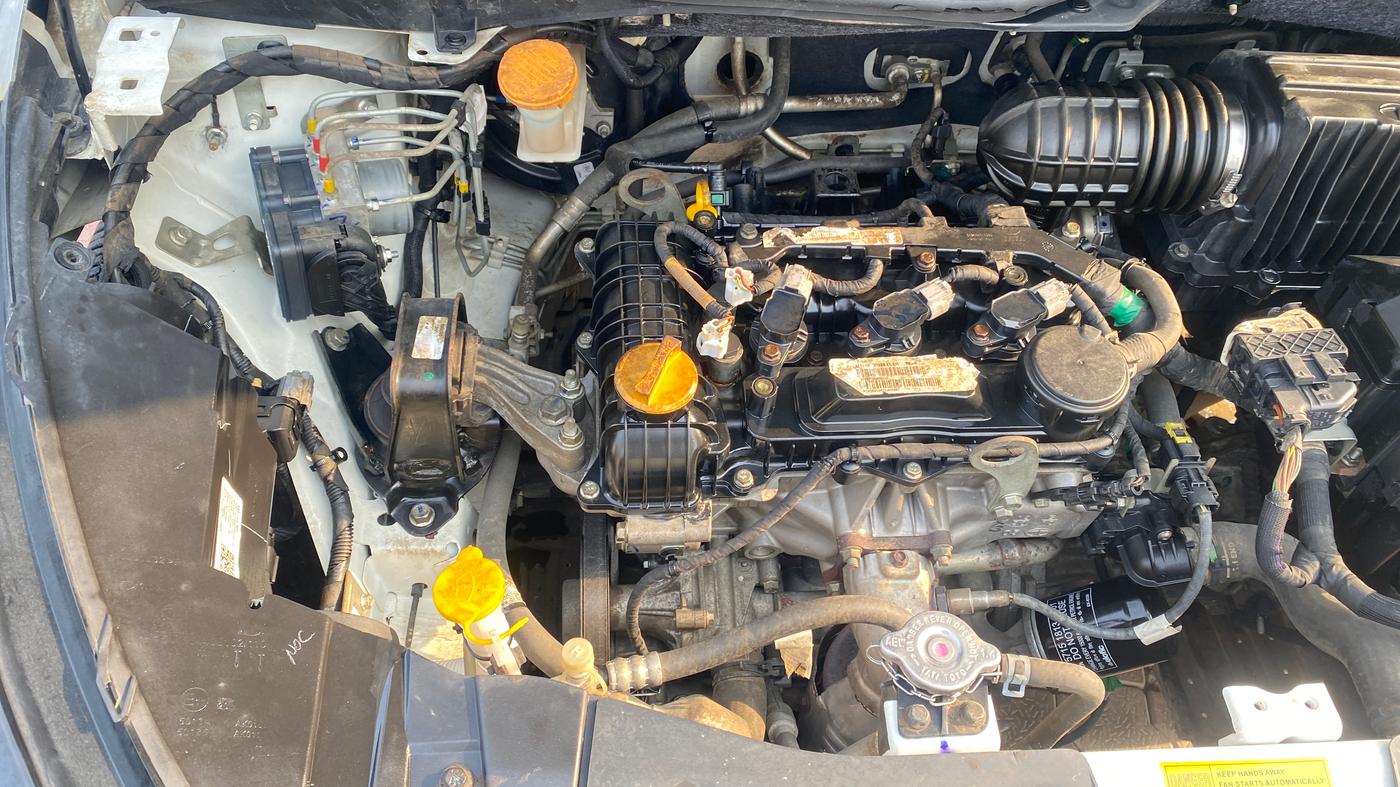 2020 Tata ALTROZ XE PETROL, Petrol, Manual, 10,990 km, Engine View - Right